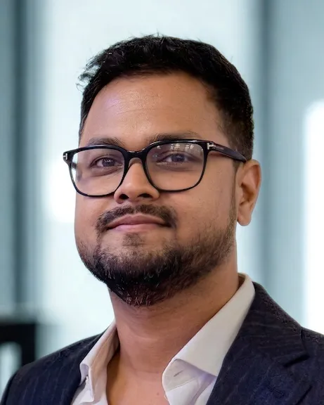 Portrait of Manish Kumar